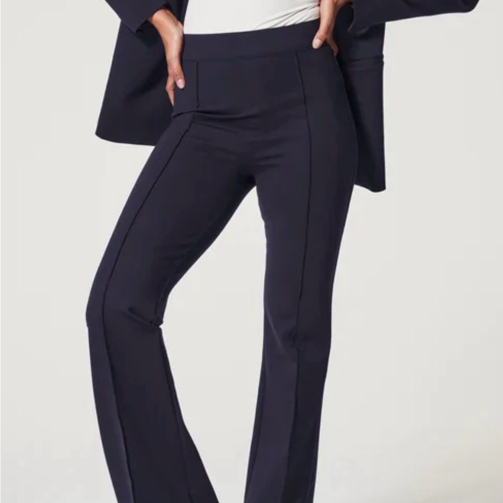 SPANX Supersmooth Perfect Fit Ponte Flare Navy Pants